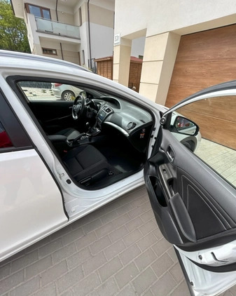 Honda Civic cena 65000 przebieg: 154861, rok produkcji 2016 z Bydgoszcz małe 191
